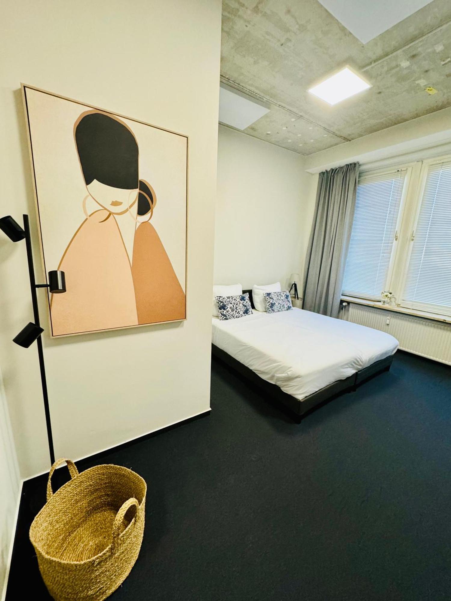 Elbapartment 29 Qm Mit Eigenem Badezimmer Hamburgo Exterior foto