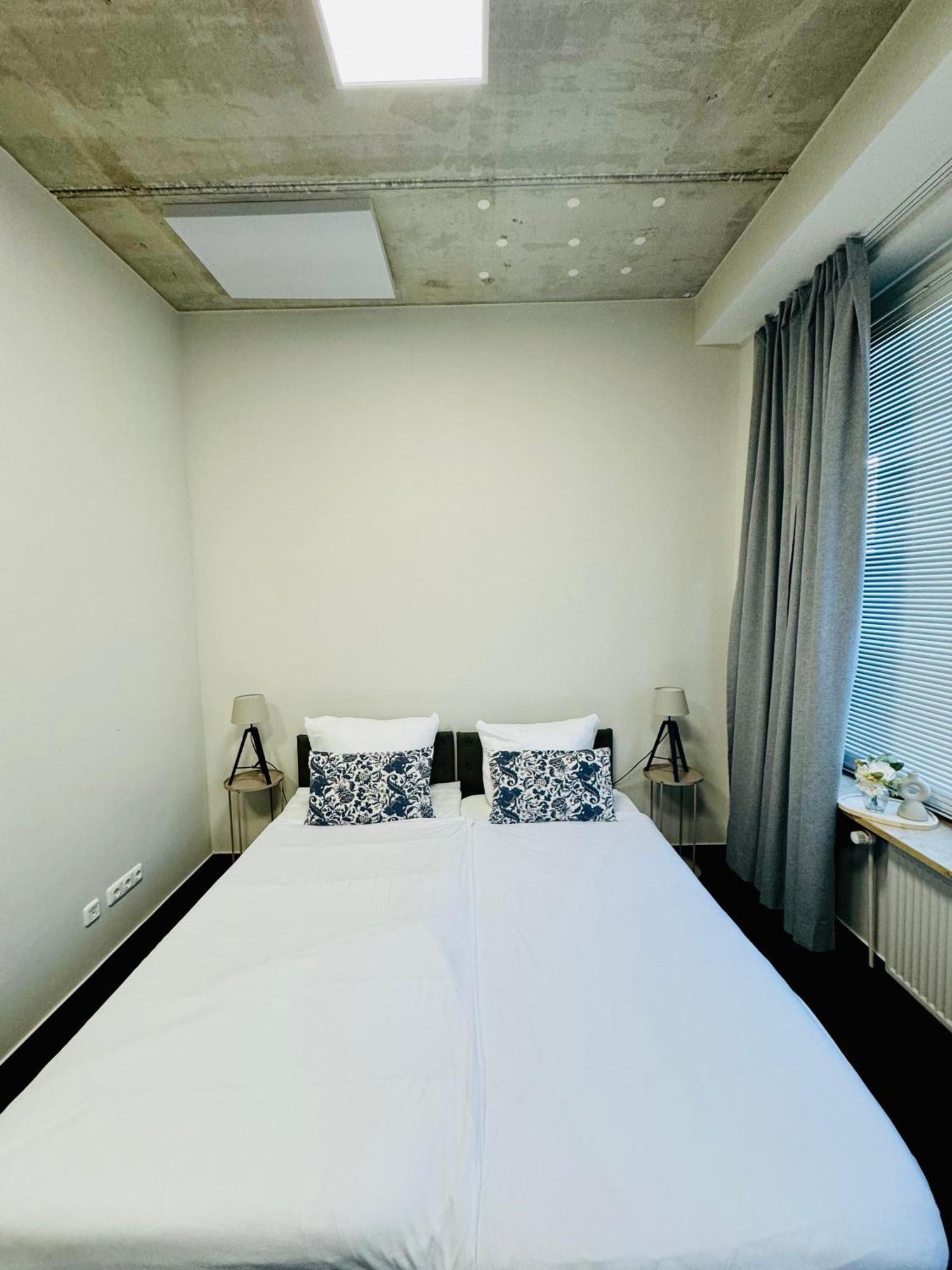 Elbapartment 29 Qm Mit Eigenem Badezimmer Hamburgo Exterior foto