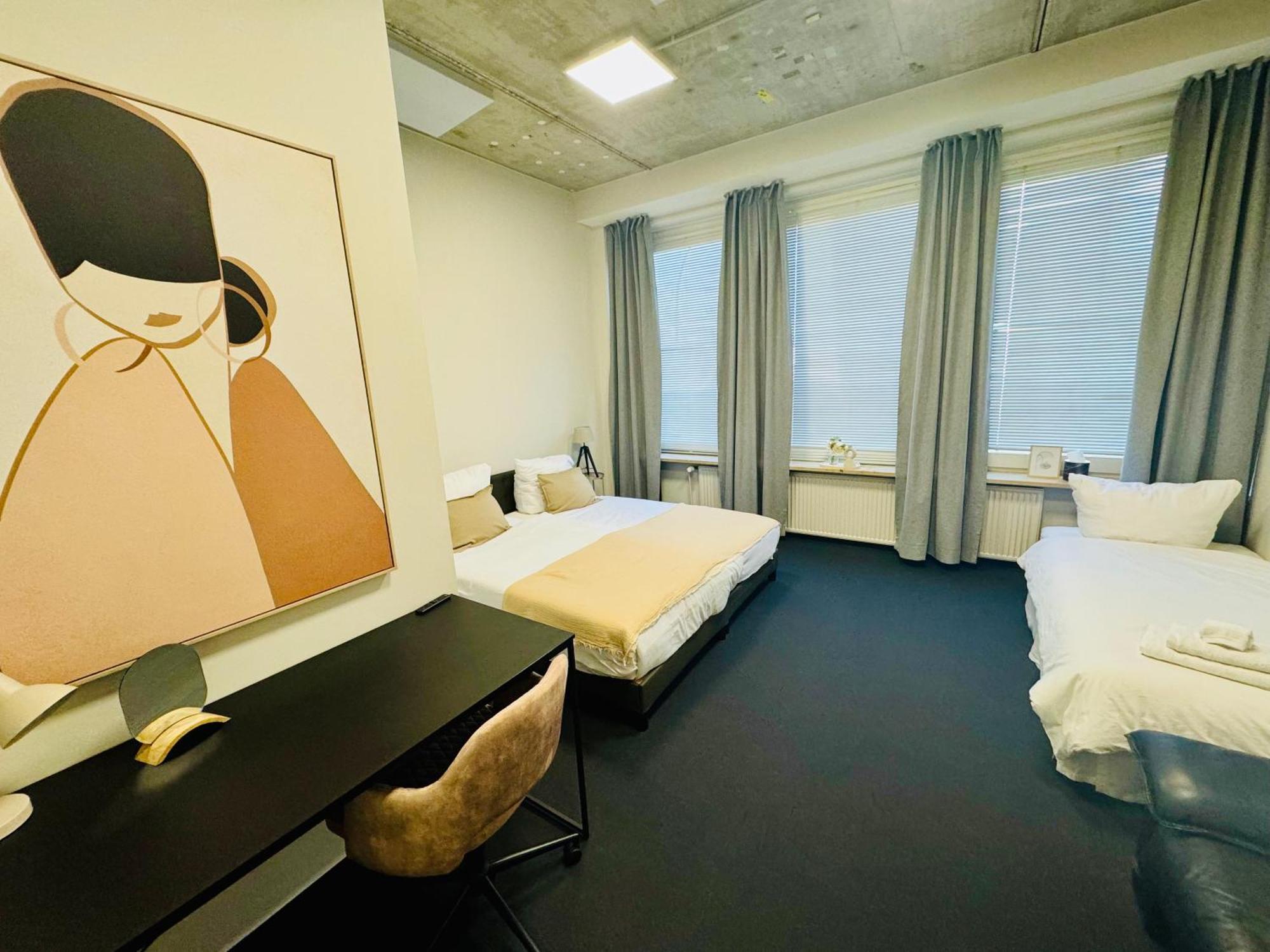 Elbapartment 29 Qm Mit Eigenem Badezimmer Hamburgo Exterior foto